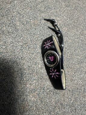 Vintage Disney Store Minnie Mouse Watch Floral Leather Band AS IS DEAD BATTERY